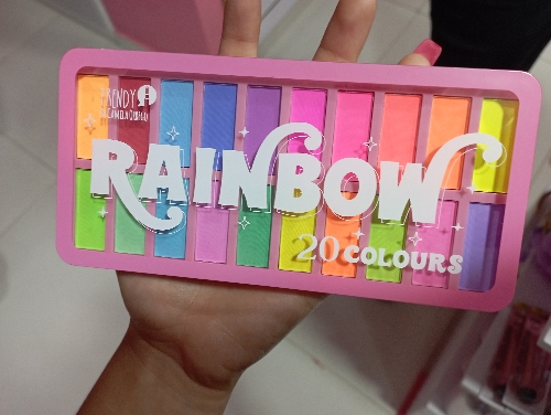 Rainbow trendy