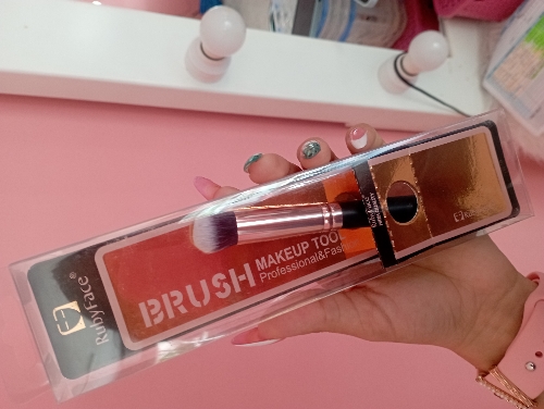 Brocha para difuminar corrector