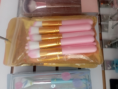 Brochas kabuki