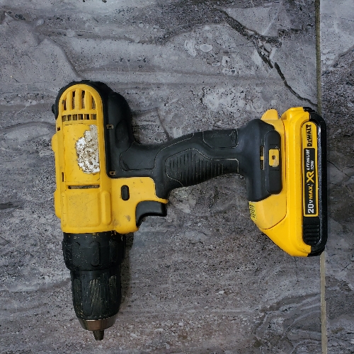Taladri recargable Dewalt usada