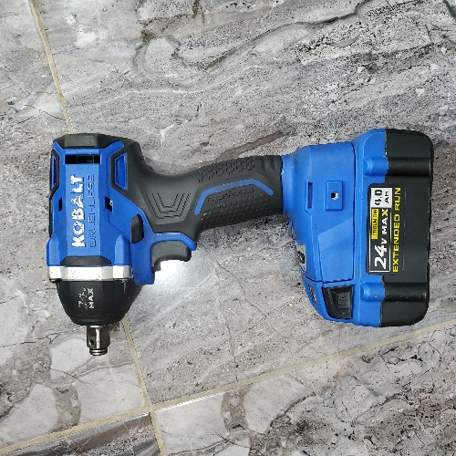 Pistola de impacto kobalt