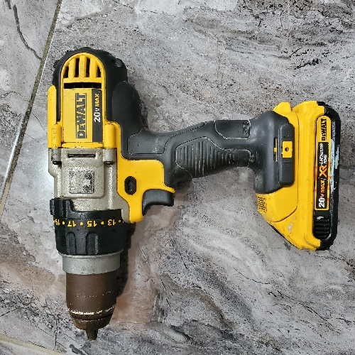 Taladri recargable dewalt usada