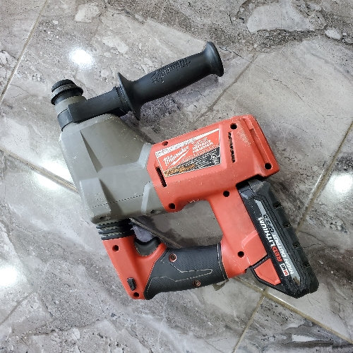 Percutor MILWAUKEE recargable