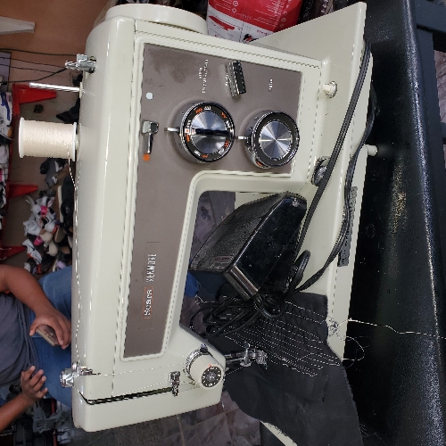 Maquina de cocer kenmore