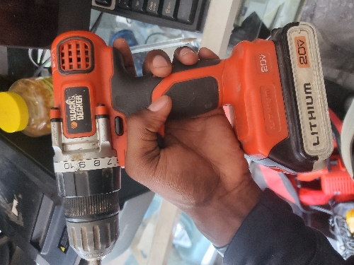 Taladro Black and decker