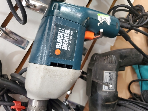 Taladro black and decker verde