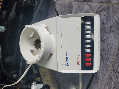 Licuadora osterizer 10 velocidades