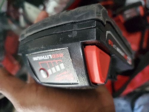 Bateria Milwaukee