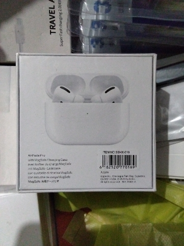 airpods pro