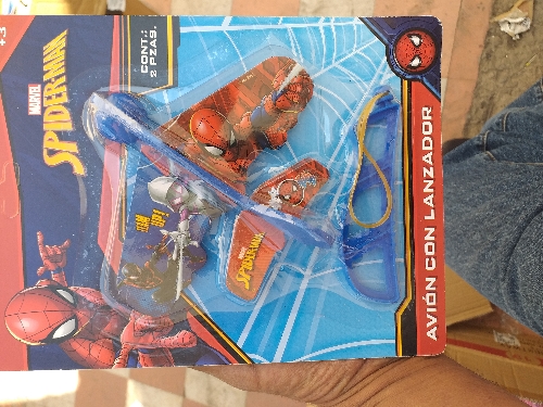 Avión con lanzador spider av3