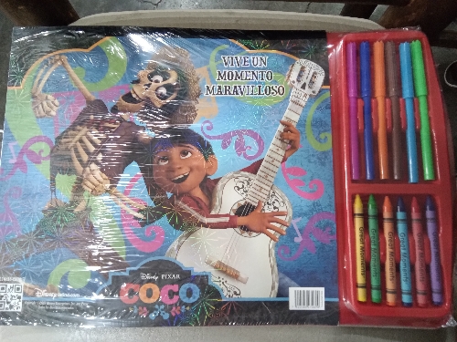 Estuche colorear coco
