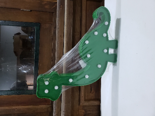 LAMPARA DINOSAURIO