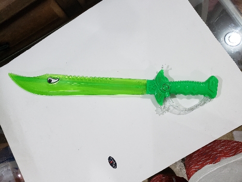 ESPADA TIBURON LUCES Y SONIDO