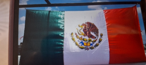 Bandera tricolor 2.20 x 1.35