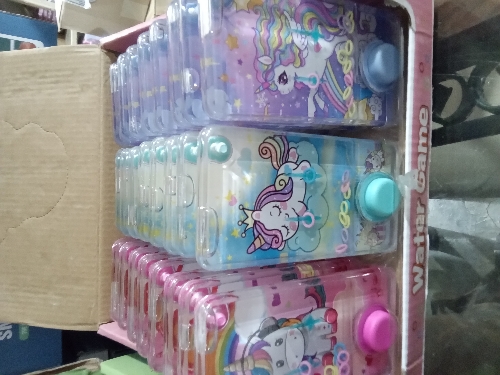 Juego agua  unicornio