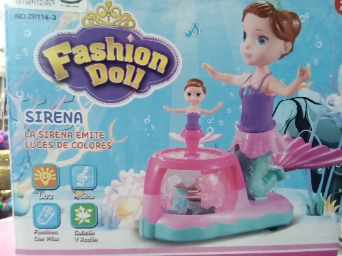 FASHION DOLL