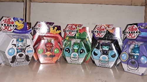 BAKUGAN EDITION GOLD