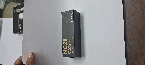 MAQUILLAJE LIQUIDO DE MAC