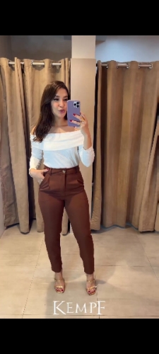 Blusa manga longa disponível 38