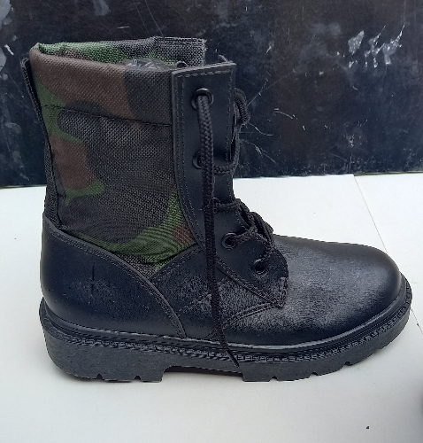 Botas camuflado