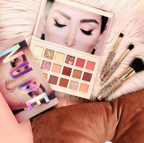 Paleta nude
