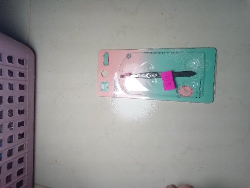 Pinza para cejas plata