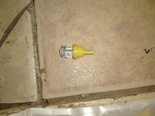 Foco 158 LED 5 led amarillo