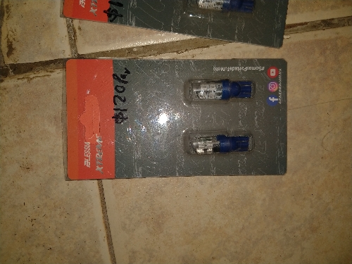 Foco 158 LED con estrobo azul