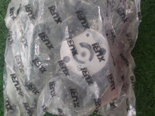 Bomba de aceite contra pesa CB200 leixa