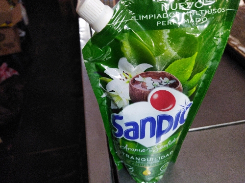 Sanpic limpia piso 450 ml