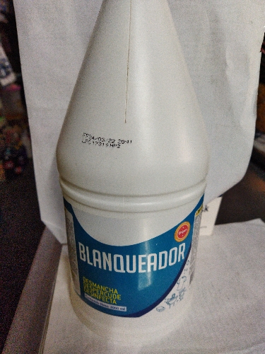 Blanqueador chiper 2000 ml