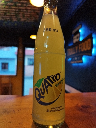 Quatro 350 vidrio