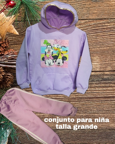 Niña conjunto talla G.