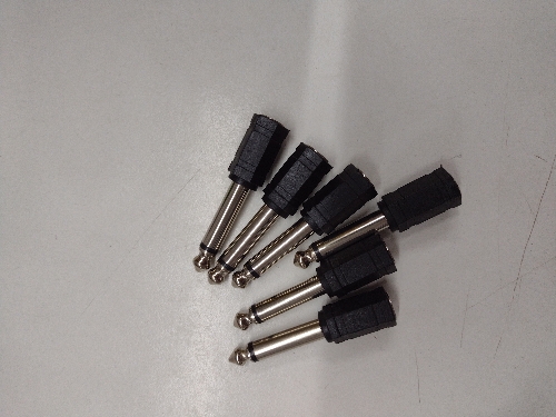 Adaptador 3,5 a 6,5 Mono plástico