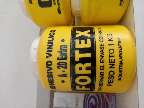 Adhesivo vinilico Fortex  1kg