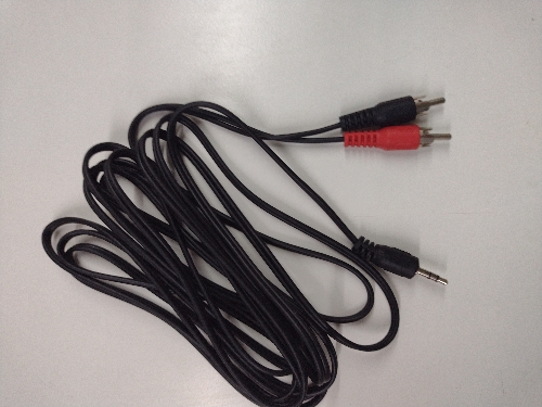 Cable audio 2 RCA a 3,5mm 3 m