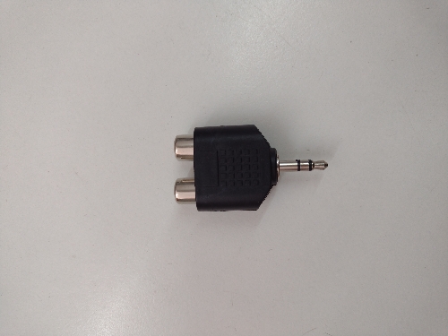 Adaptador 2RCA hembra a 3,5 plug stereo