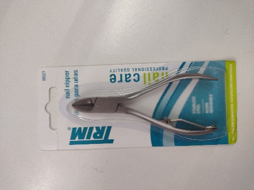 Alicate para uñas  mediano  Trim 00527