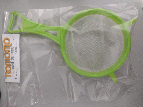 Colador plastico 12cm