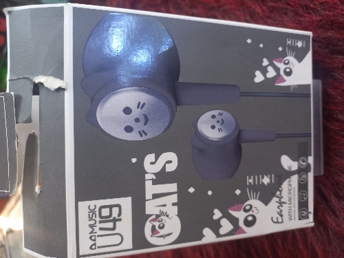 Auricular CAT U49