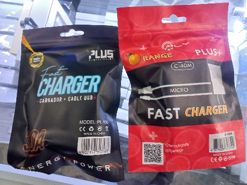 Cargador plus  3.0A