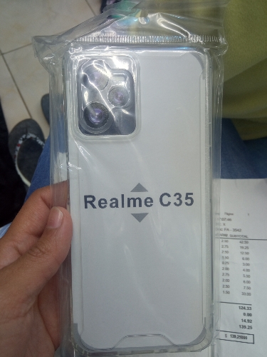Protector transparente Realme C35