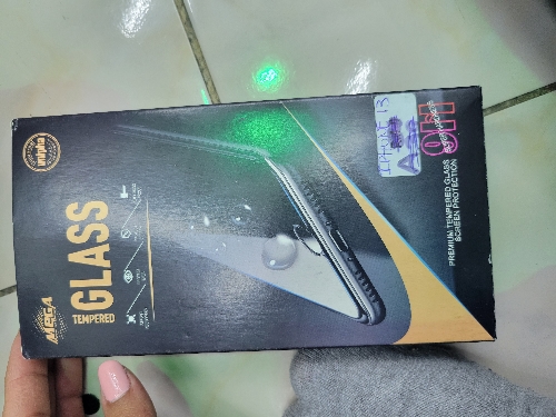 MICAS VIDRIO IP 13