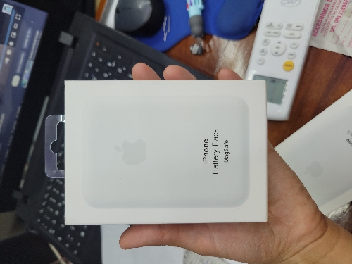 BATTERY PACK IPHONE MAGSAFE 10000