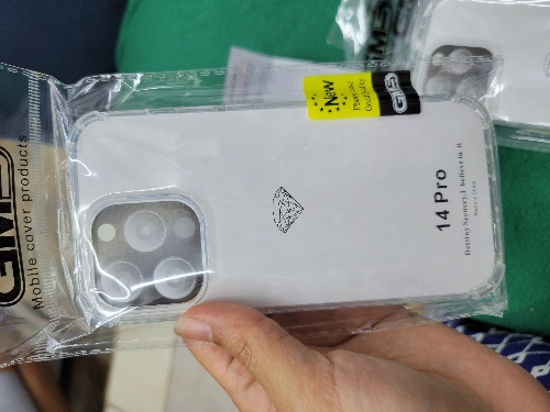 PROTECTOR TRANSPARENTE IPHONE 14 PRO