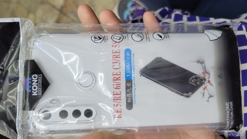 PROTECTOR TRANSPARENTE REALME C3