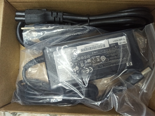 CARGADOR LAPTOP HP PUNTA NEGRA