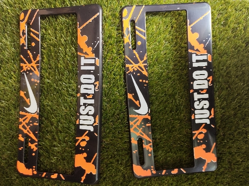 Portaplacas JUST DO IT naranja