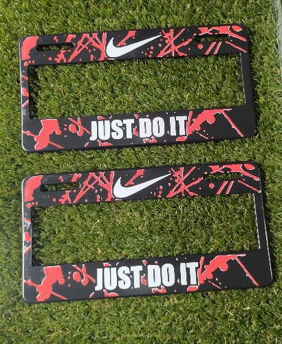 Portaplacas JUST DO IT rojas