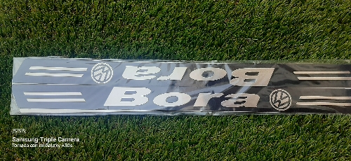 Embellecedor estribo bora